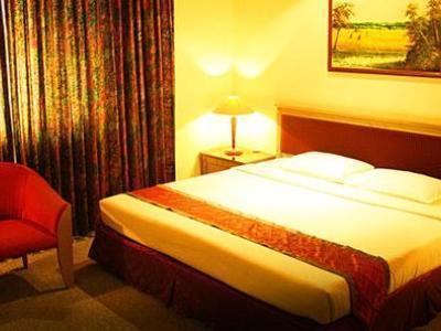 Hotel Royal Merdeka Bandung Exterior photo